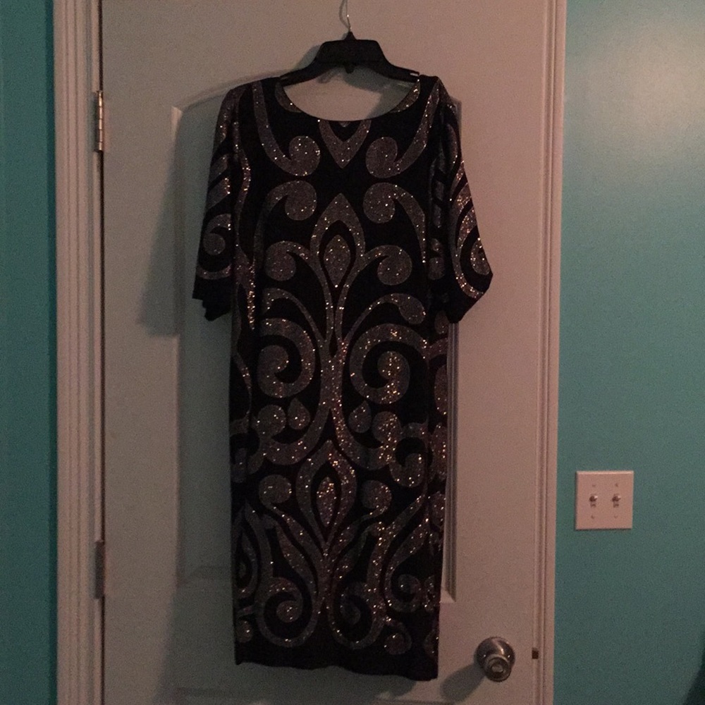 New never been worn JCPENNEY dress